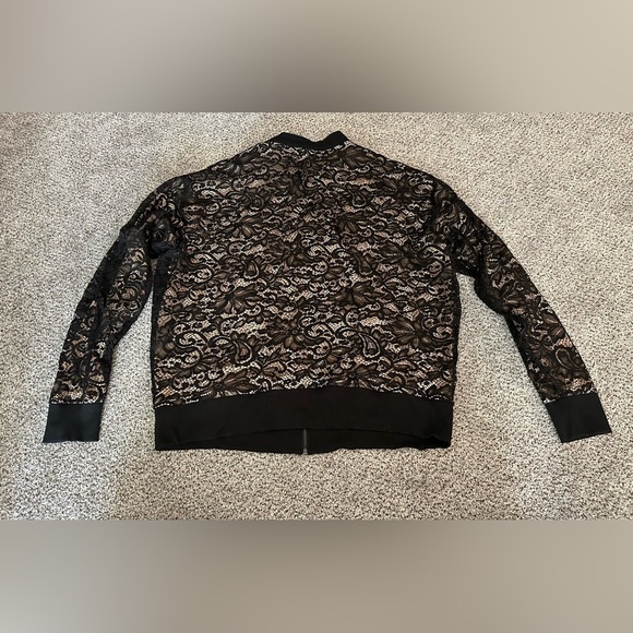 EXPRESS XL Black Lightweight Bomber Jacket Nude Satin Lining R $138 - Picture 4 of 10